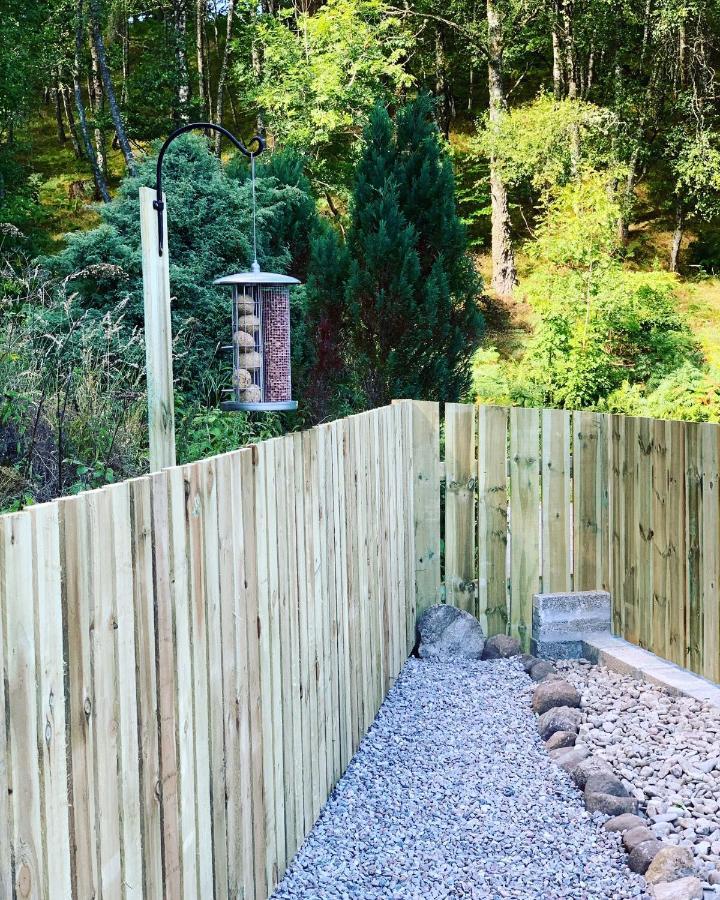 Loch Ness Woodland Pods Hotel Drumnadrochit Bagian luar foto