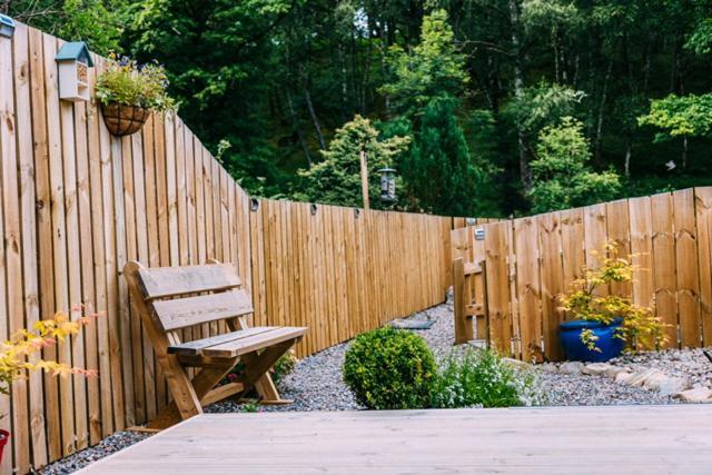 Loch Ness Woodland Pods Hotel Drumnadrochit Bagian luar foto